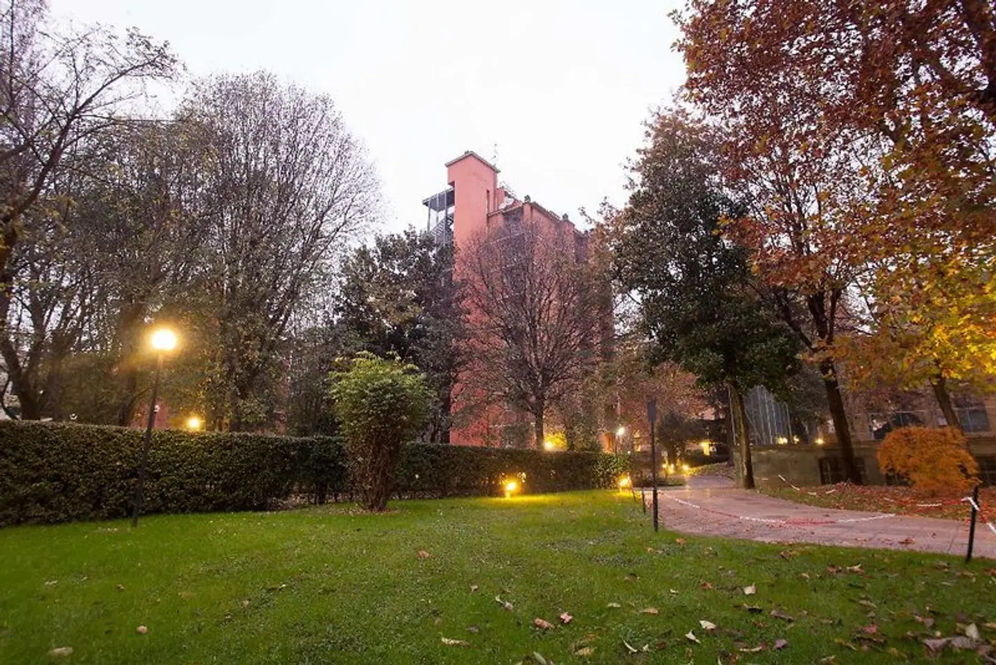iH Aparthotel Milano Argonne Park EXTERIOR