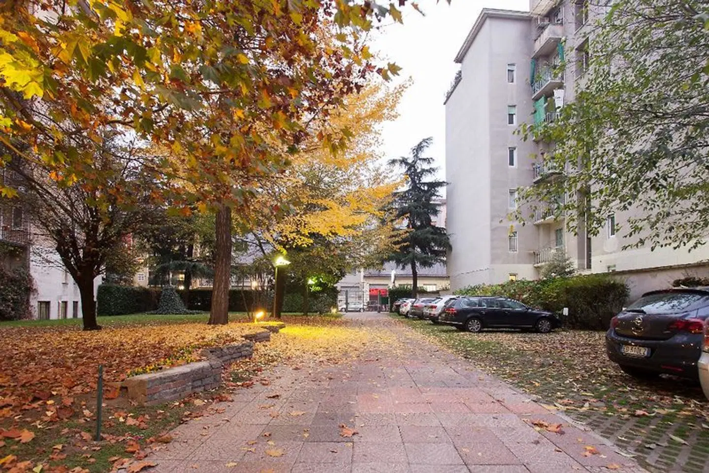 iH Aparthotel Milano Argonne Park Garten