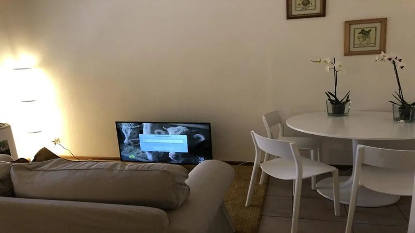 Oro 1 ROOM_EXAMPLE