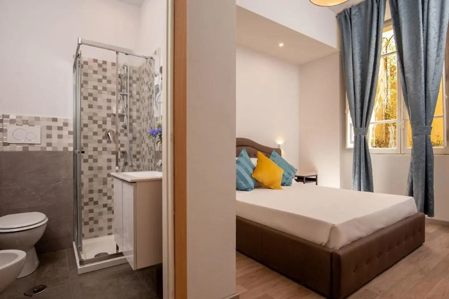 Courtyard Rome Suite ROOM_EXAMPLE