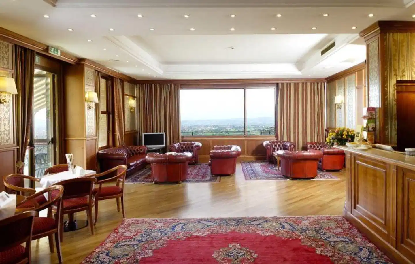 Giotto Hotel & Spa Lobby