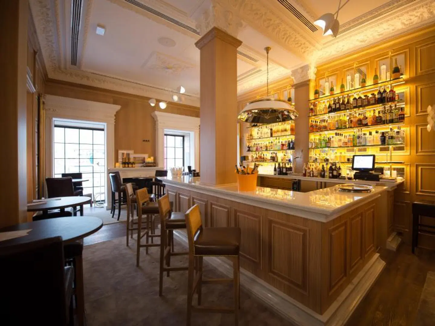 Only You Hotel & Lounge Madrid Bar