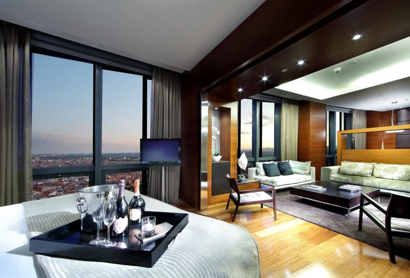 Eurostars Madrid Tower ROOM_EXAMPLE