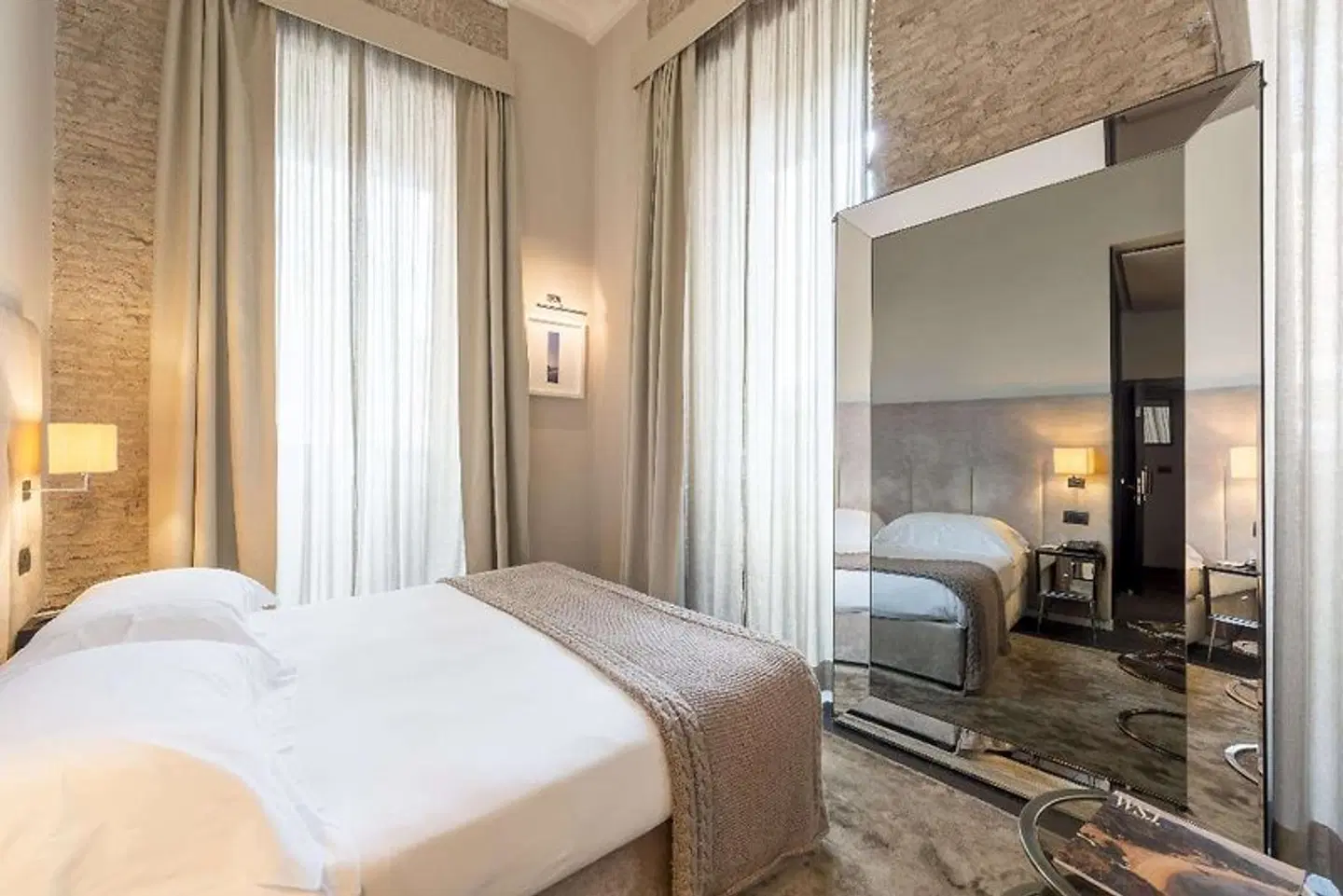 DOM Hotel Roma ROOM_EXAMPLE
