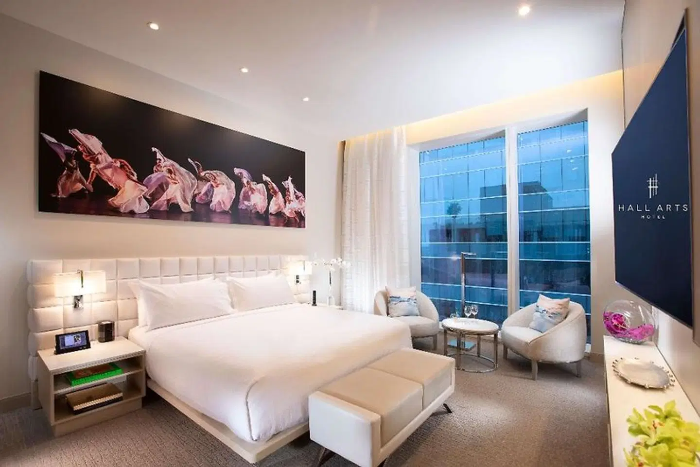 HALL Arts Hotel, Dallas, Autograph Collection ROOM_EXAMPLE