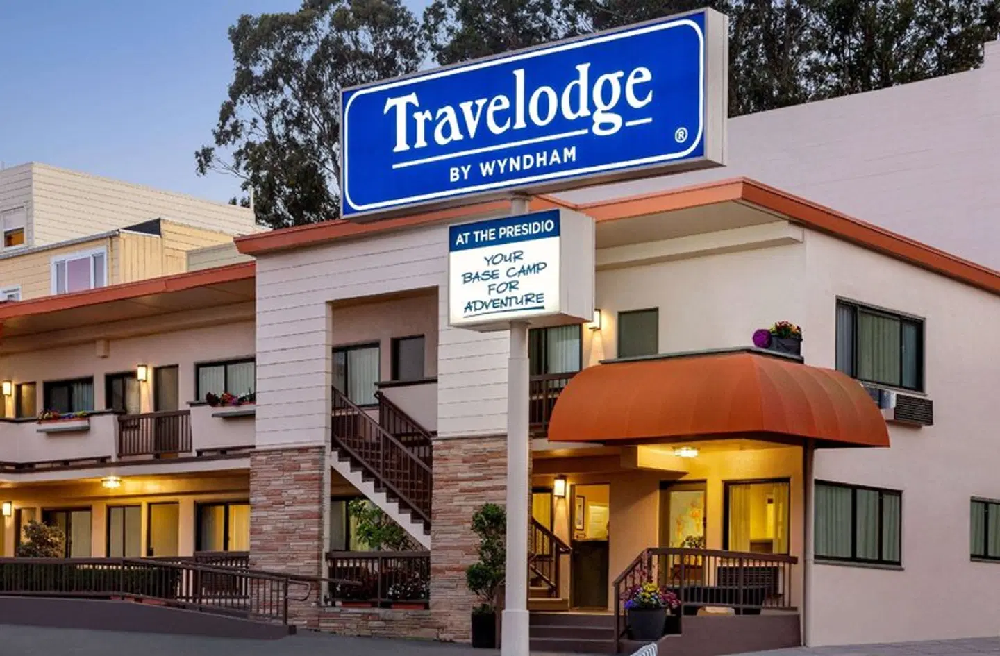 Travelodge by Wyndham Presidio San Francisco EXTERIOR