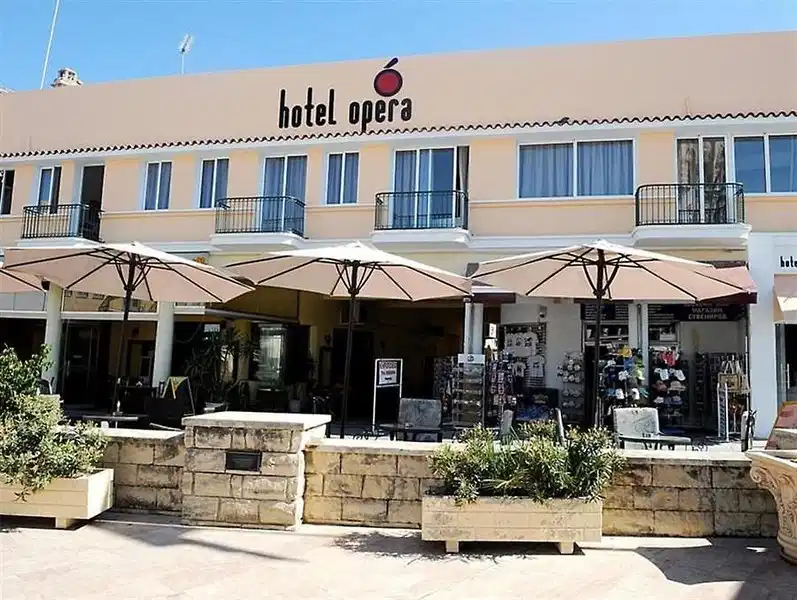 Opera – Hotelfoto