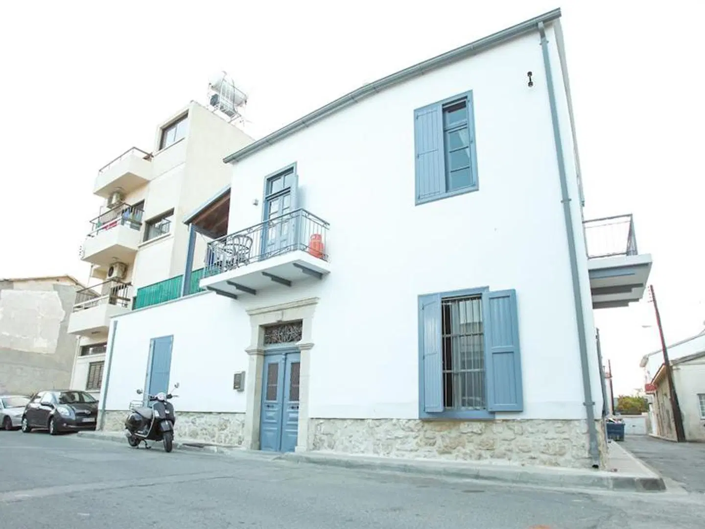 St. Lazaros Studios EXTERIOR