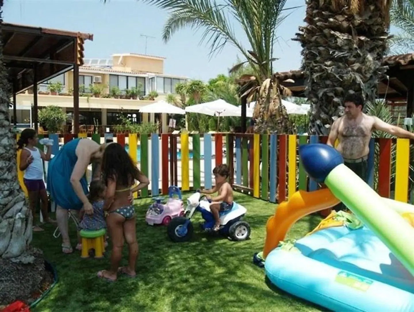 Fitos Inn SPORTS_AND_LEISURE