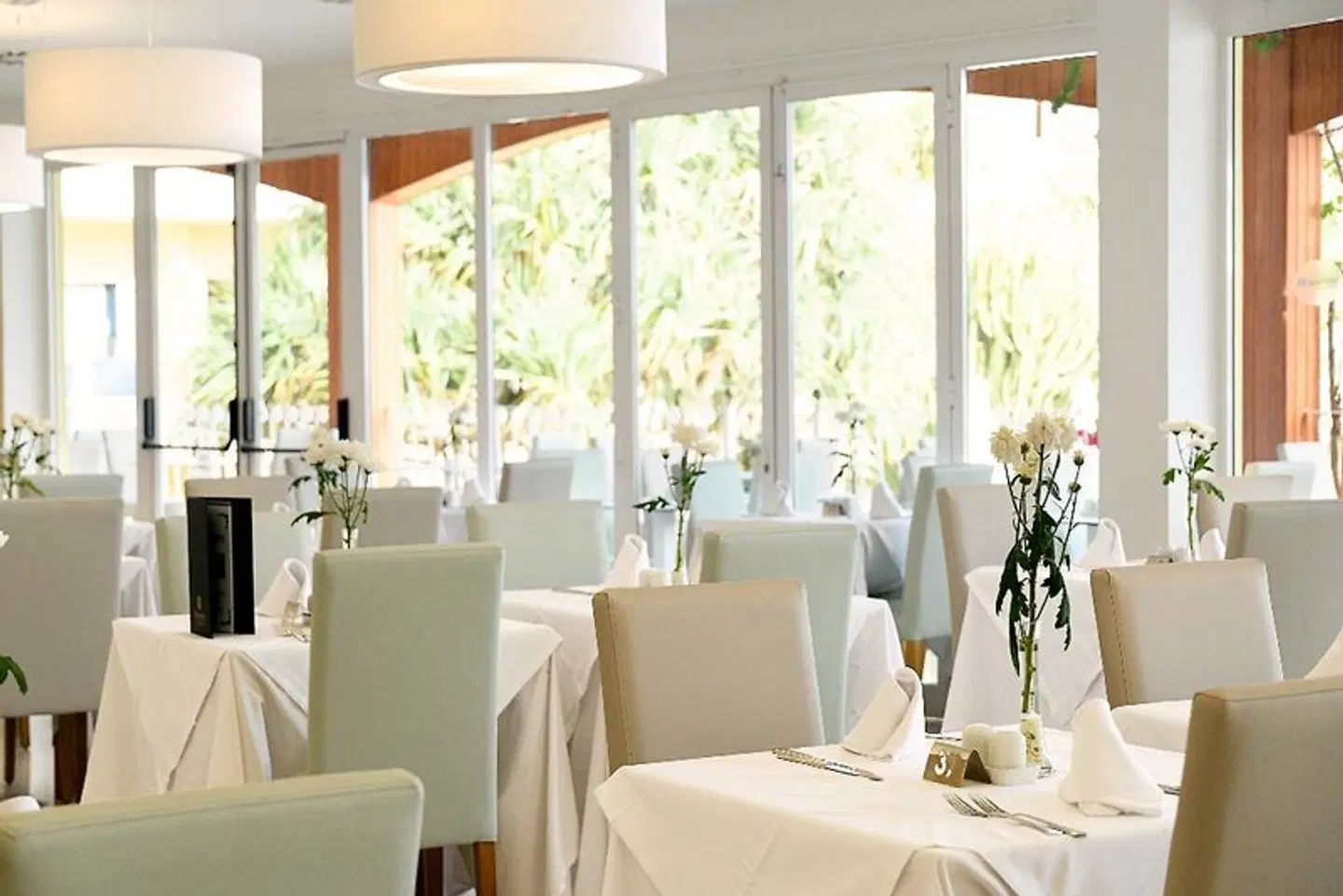 R2 Buganvilla Hotel & Spa Restaurant