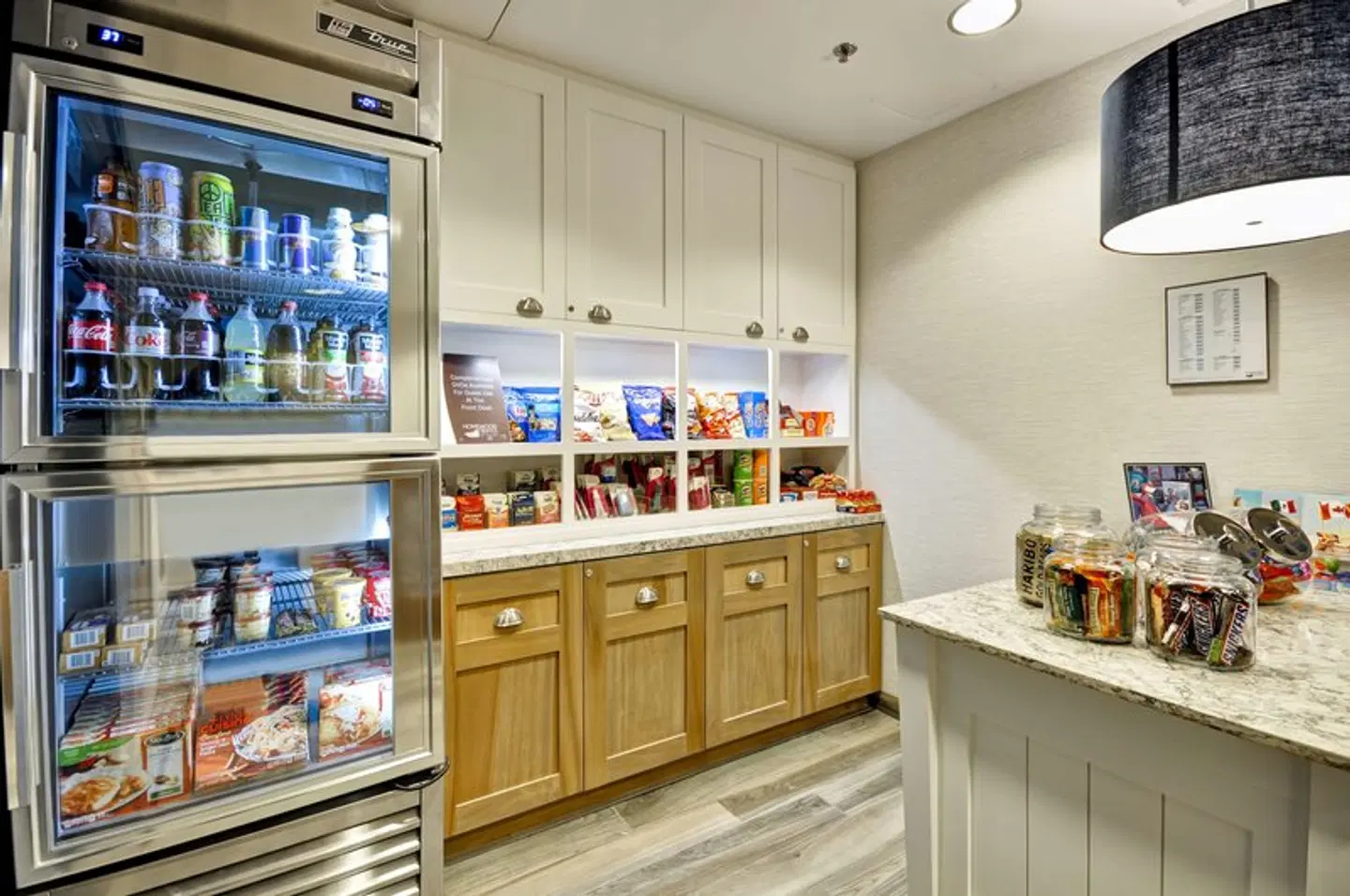 Homewood Suites by Hilton Phoenix-Biltmore Bar