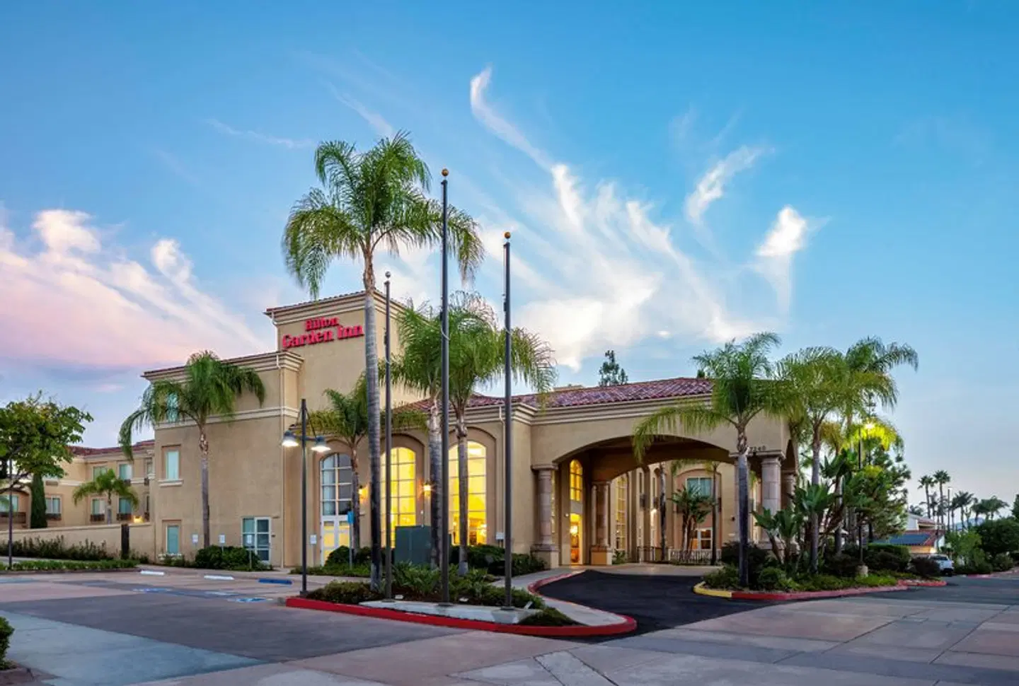 Hilton Garden Inn San Diego/Rancho Bernardo EXTERIOR