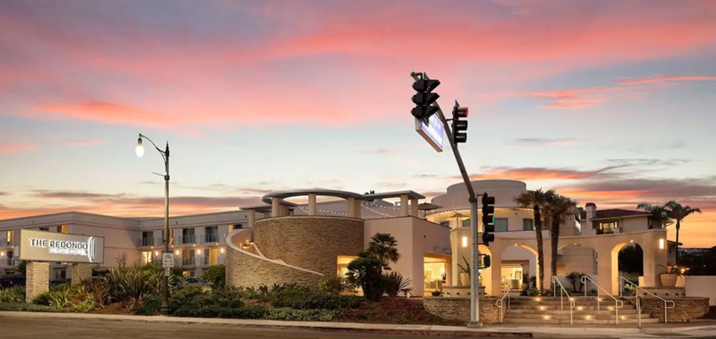 Redondo Beach Hotel, Tapestry Collection by Hilton EXTERIOR