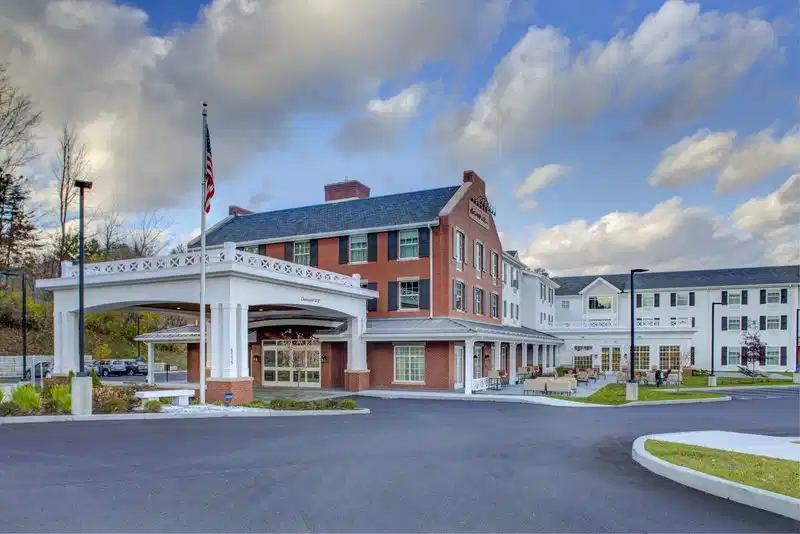 Hampton Inn & Suites Manchester – Hotelfoto