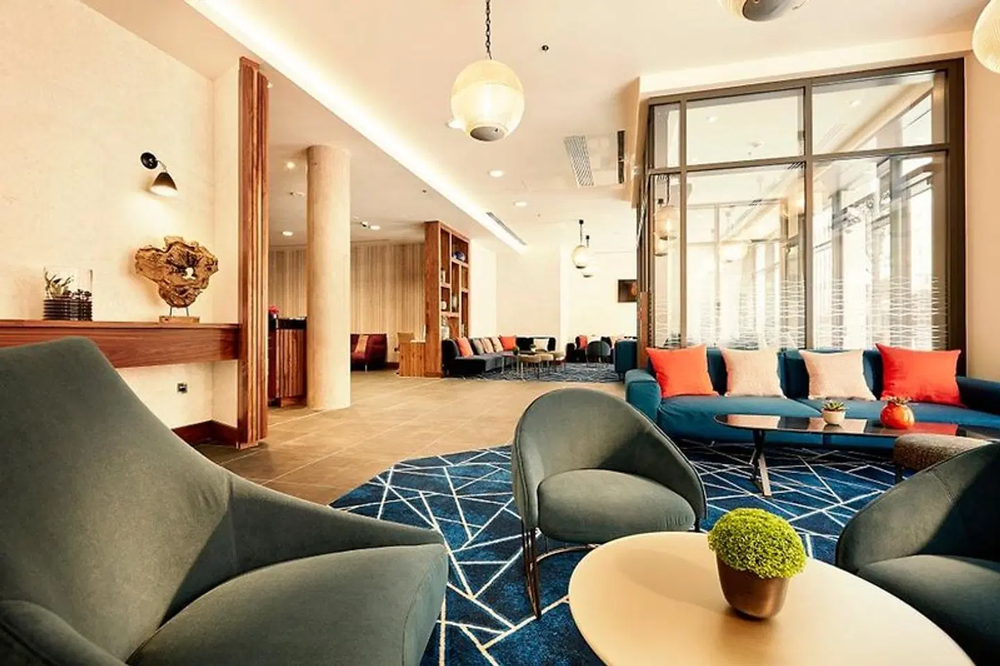 MARLIN WATERLOO LOUNGE_LOBBY