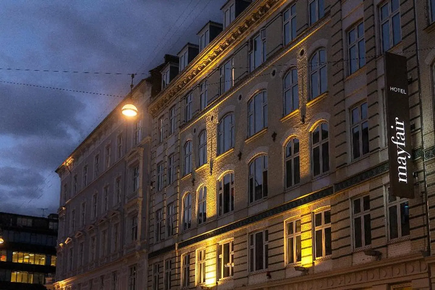 Hotel Mayfair EXTERIOR