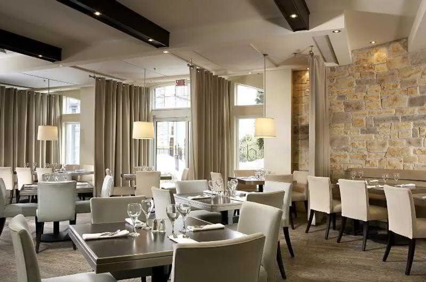 Le Westin Resort & Spa, Tremblant, Quebec Restaurant