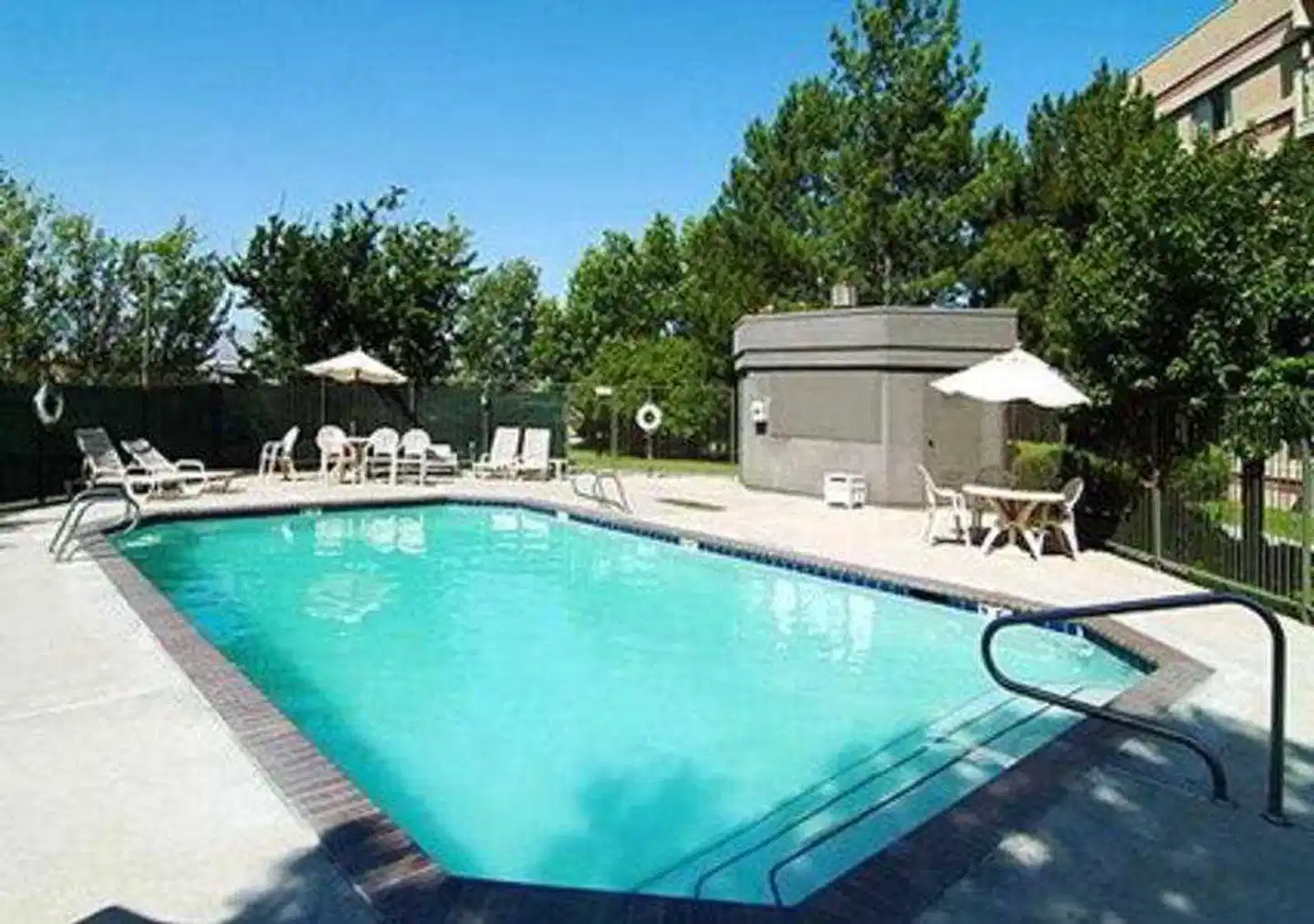 Four Points by Sheraton Salt Lake City Airport Pool