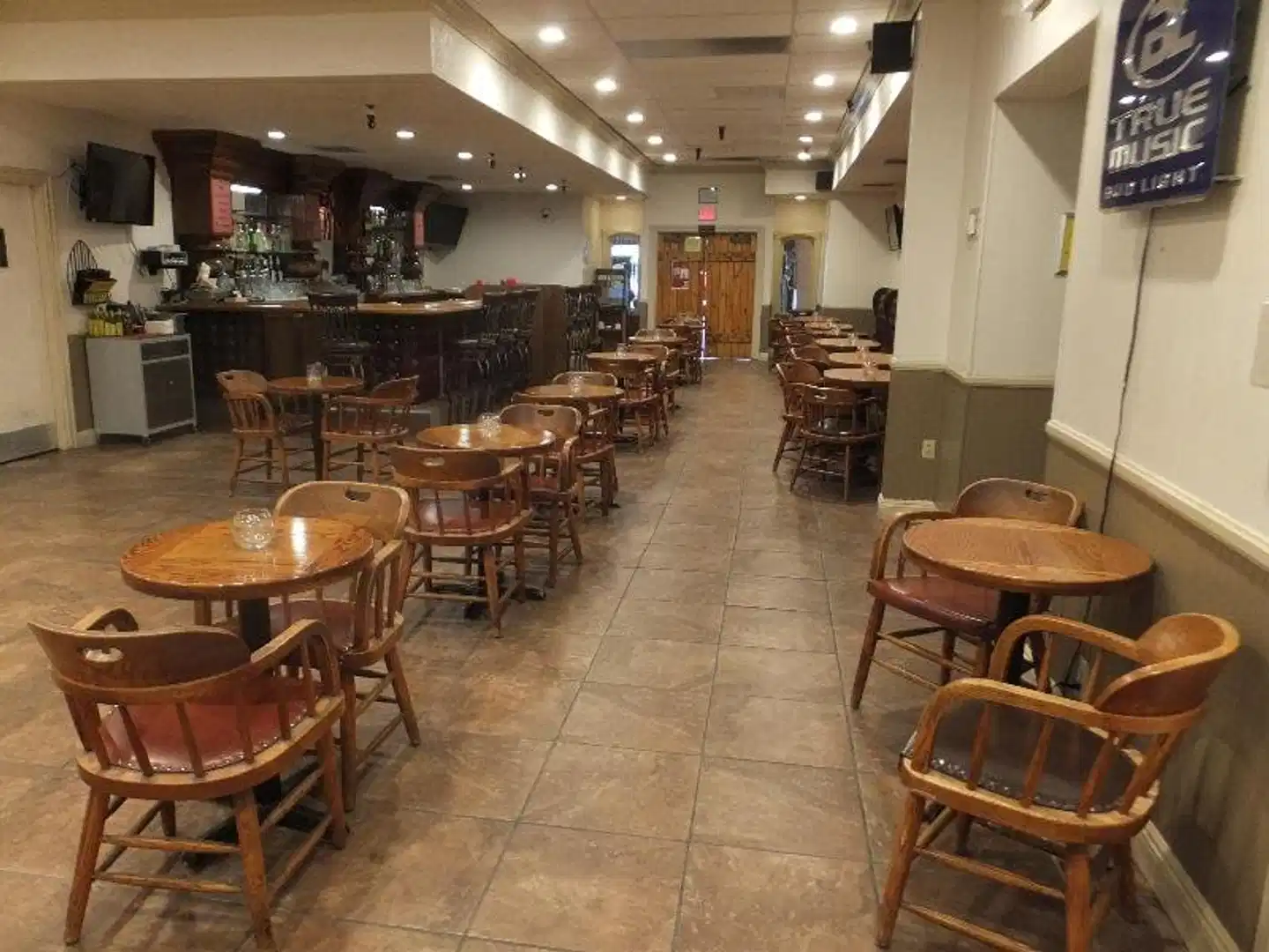 Quality Inn & Suites Lake Havasu City Bar