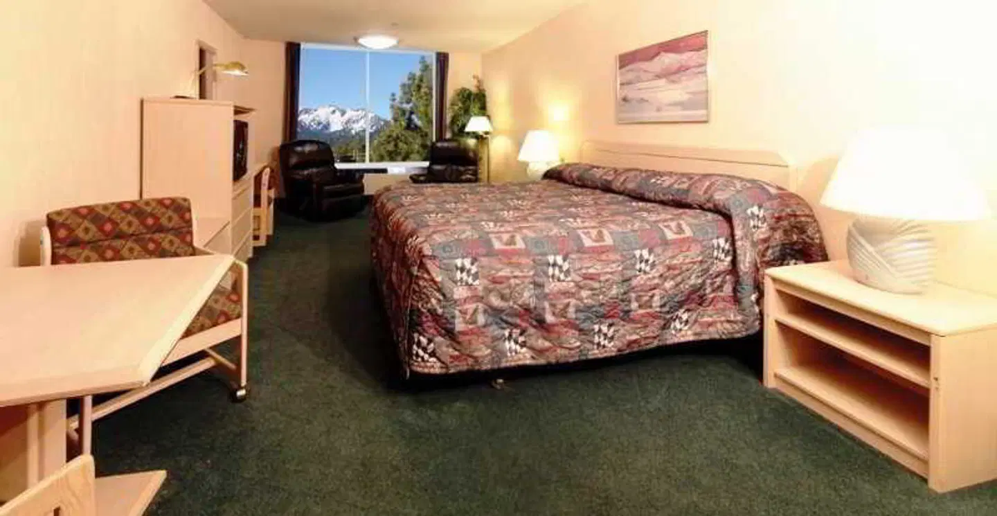Shilo Inn Mammoth Lakes ROOM_EXAMPLE