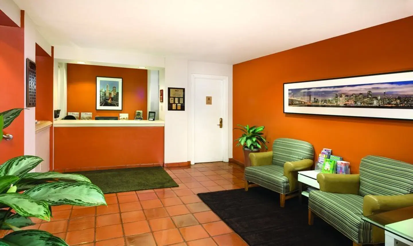 Suites at Fishermans Wharf LOUNGE_LOBBY