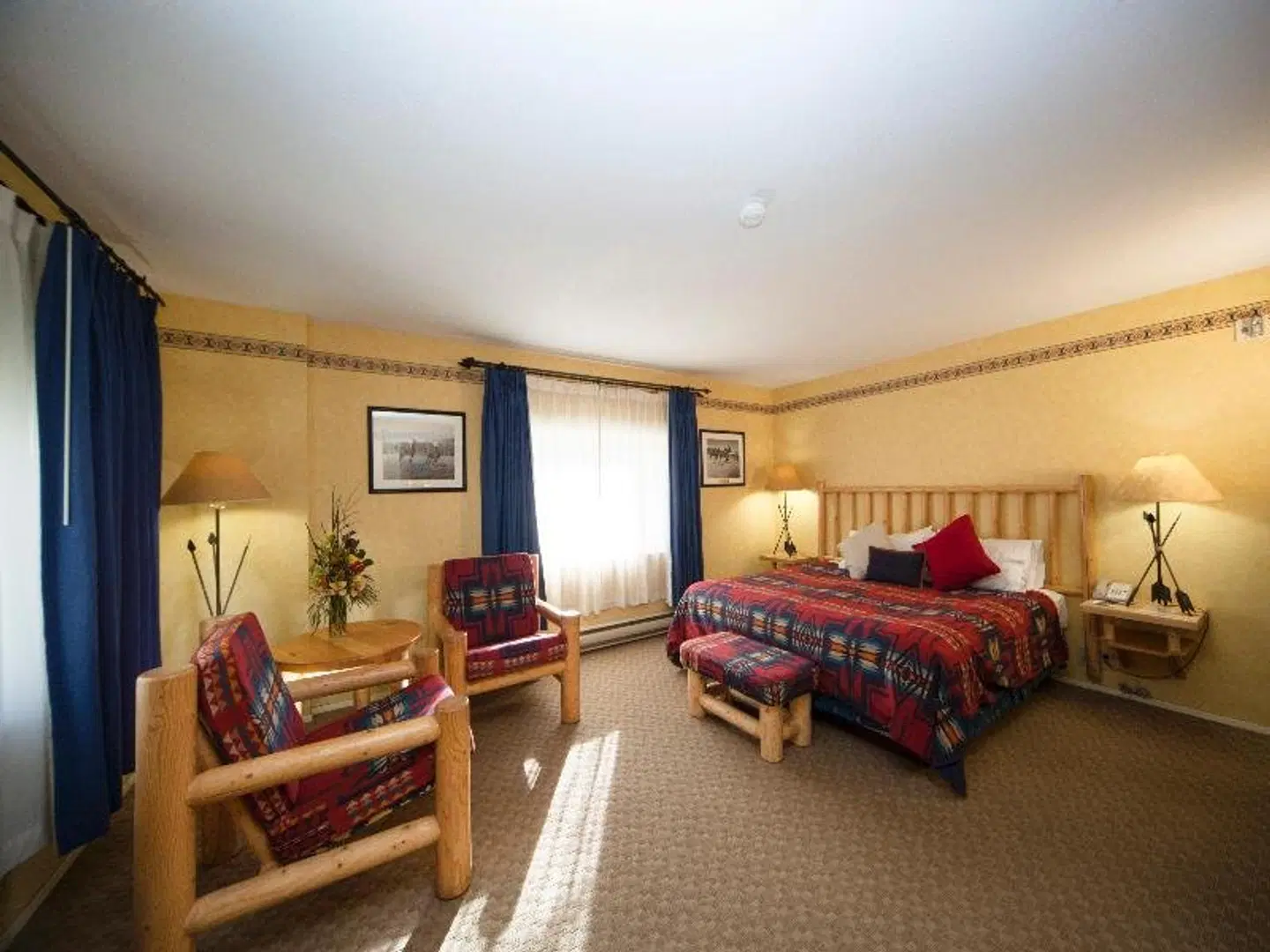 Brewster's Mountain Lodge ROOM_EXAMPLE