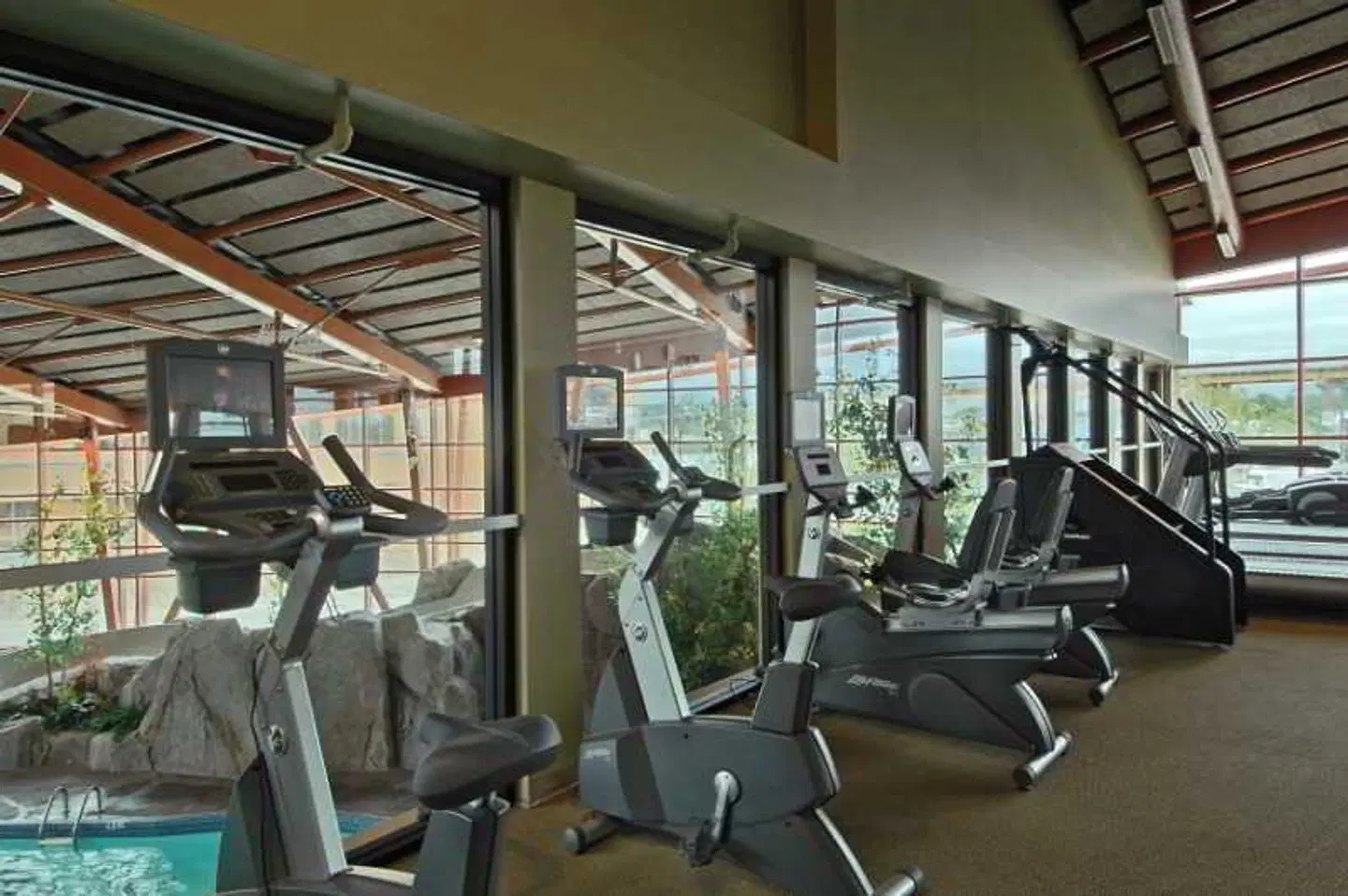 River Rock Casino Resort SPORTS_AND_LEISURE