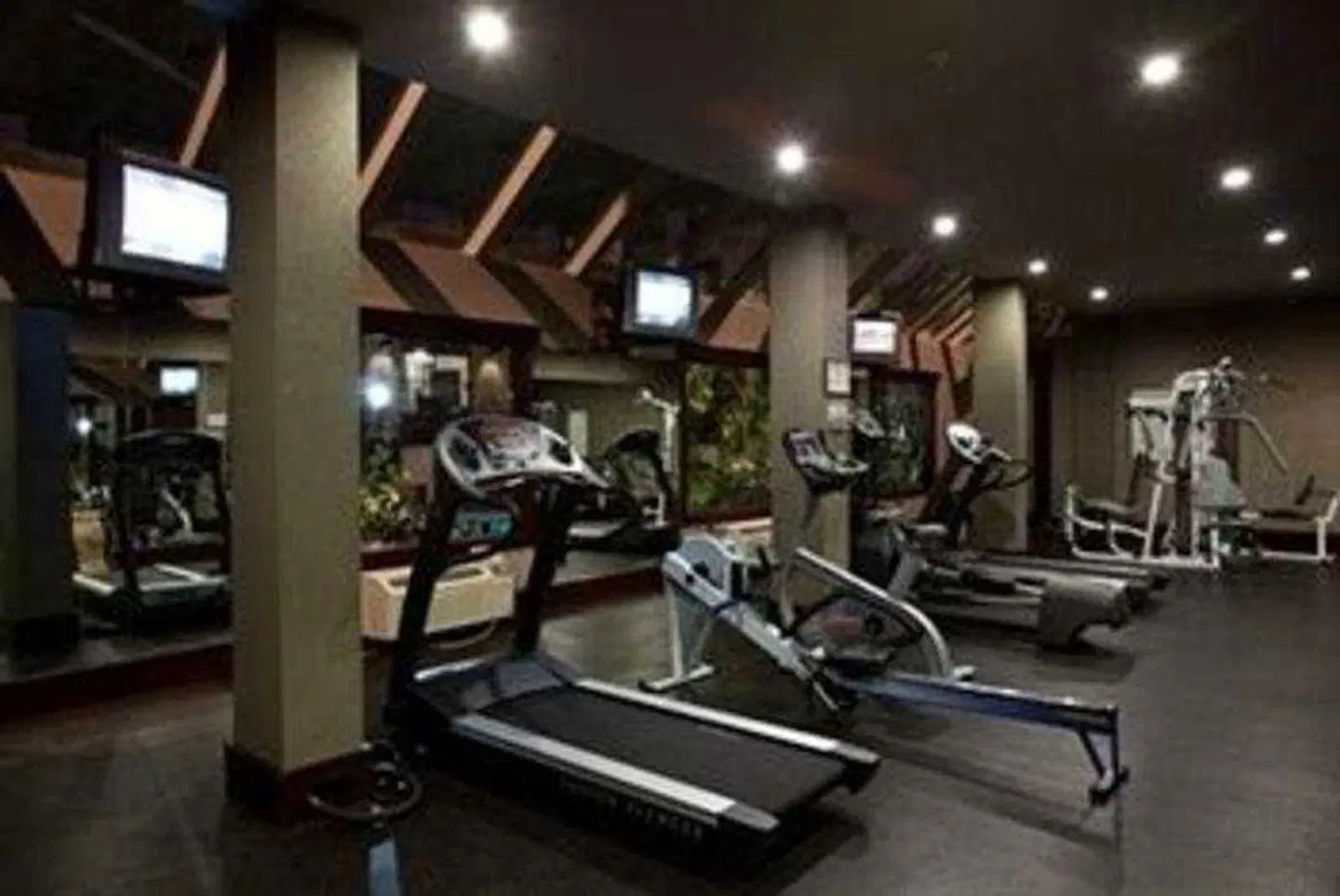 Sandman Signature Edmonton South Hotel SPORTS_AND_LEISURE