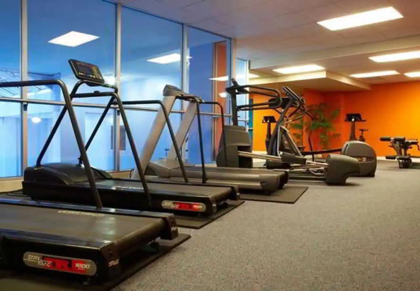 Residence Inn by Marriott Ottawa Downtown Sport und Entertainment