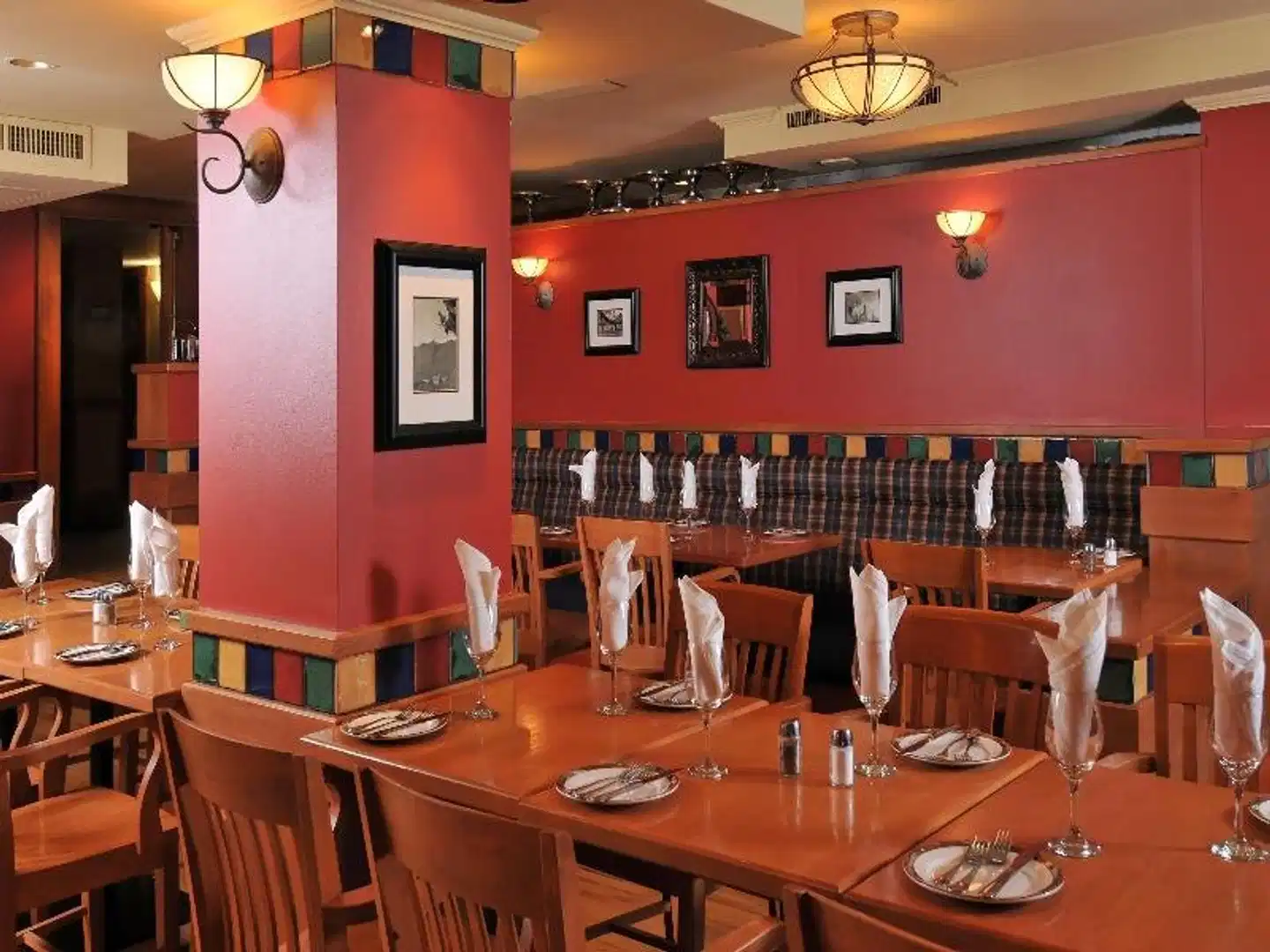 Banff Ptarmigan Inn Restaurant