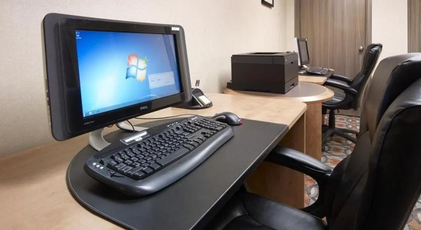 DoubleTree by Hilton Calgary North SPORTS_AND_LEISURE