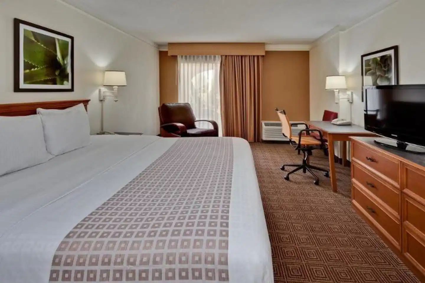 La Quinta Inn & Suites Fort Lauderdale Cypress Creek Wohnbeispiel