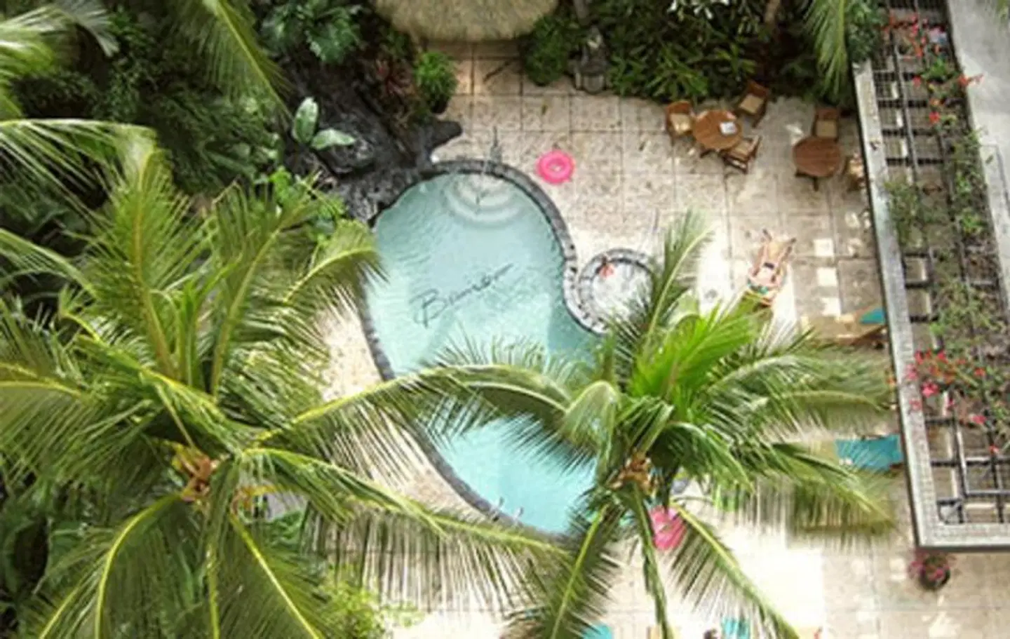 Aqua Bamboo Waikiki OUTDOOR_POOL