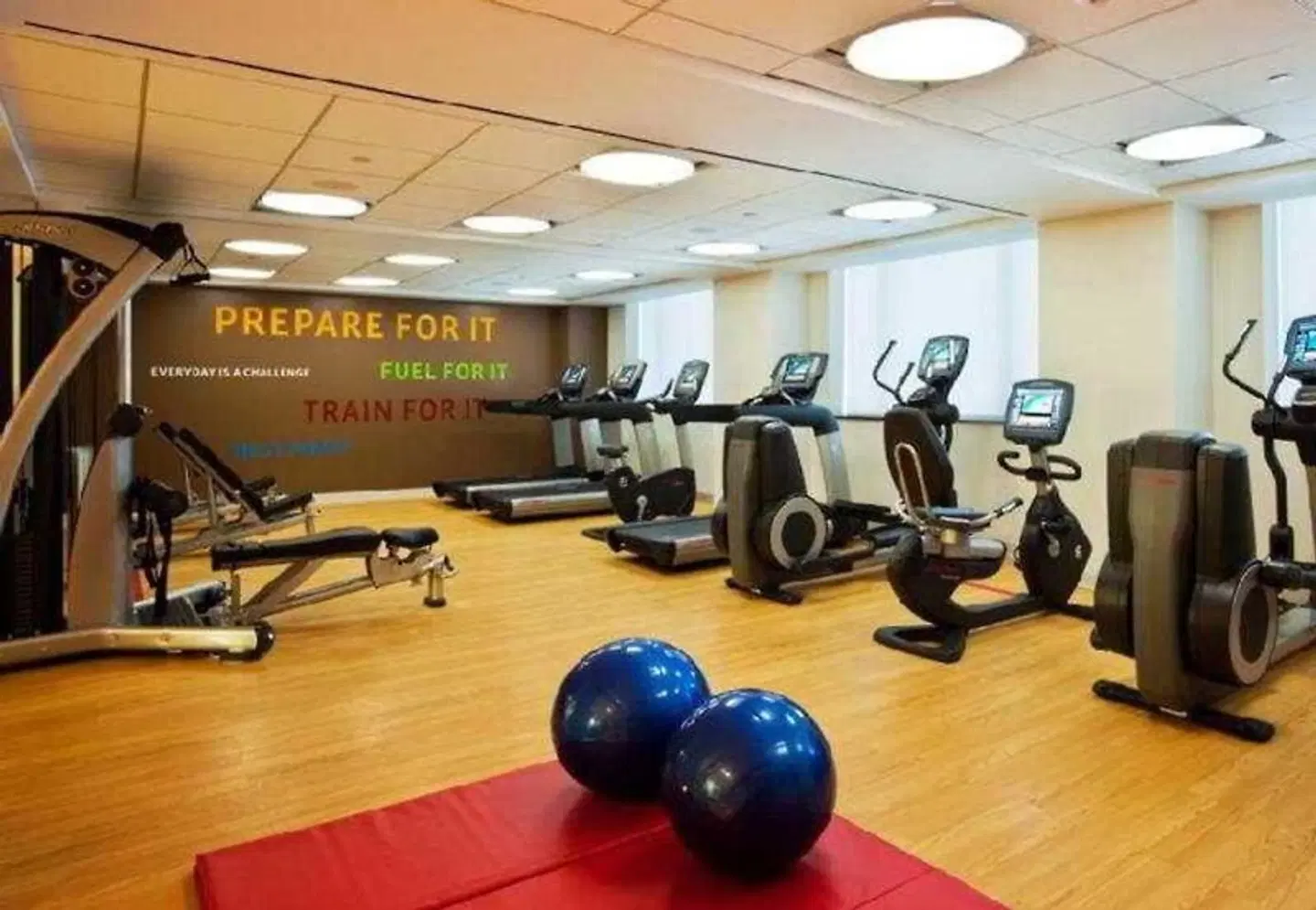 Sheraton Brooklyn New York SPORTS_AND_LEISURE