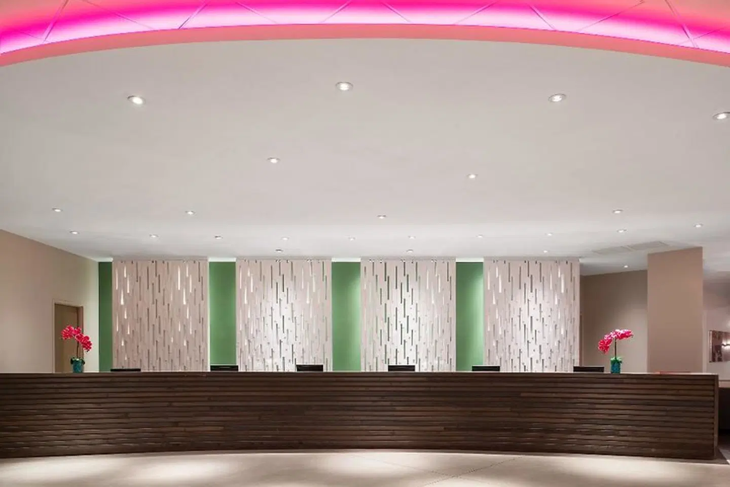 Avanti Palms Resort and Conference Center LOUNGE_LOBBY