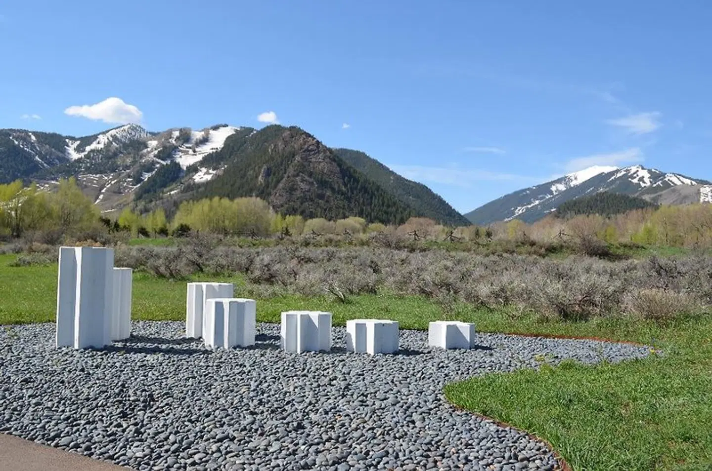 Aspen Meadows Resort LANDSCAPE