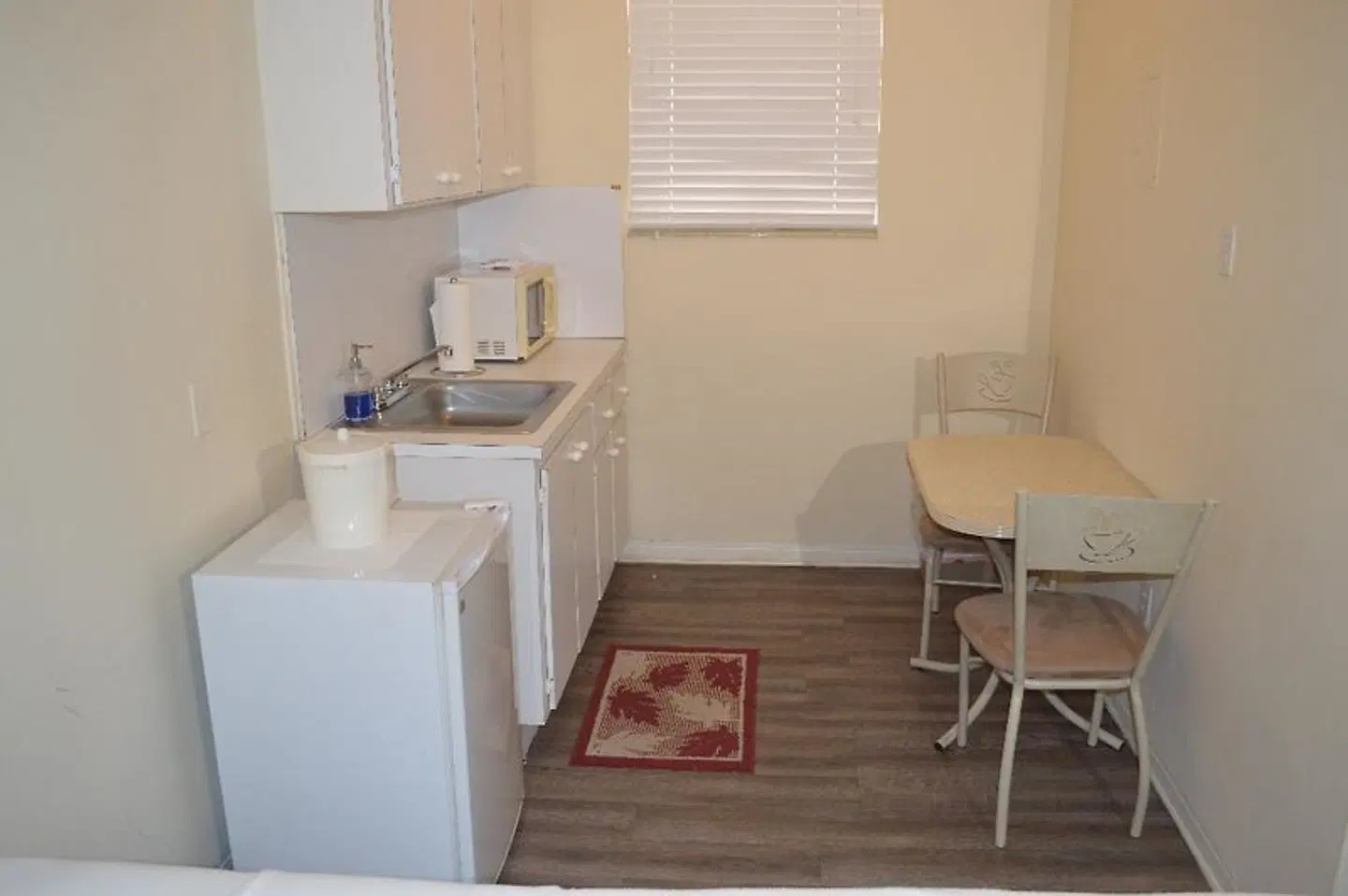 Island House South Beach ROOM_EXAMPLE