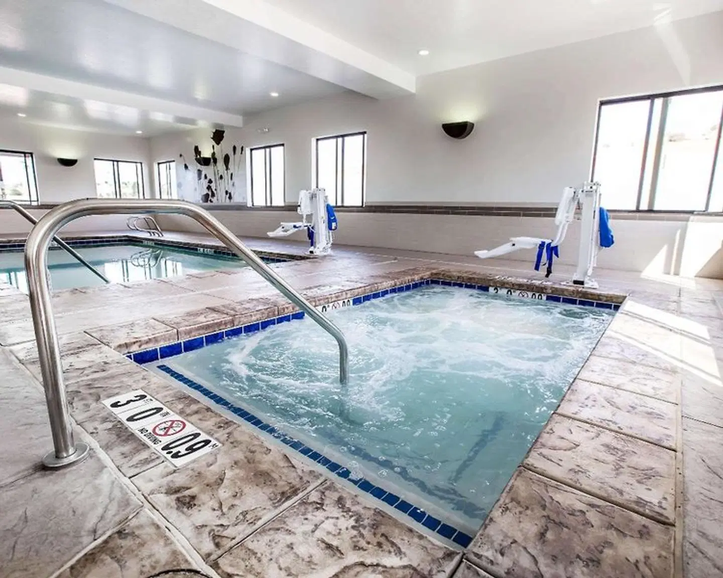 Sleep Inn & Suites at Lake Powell Hallenbad