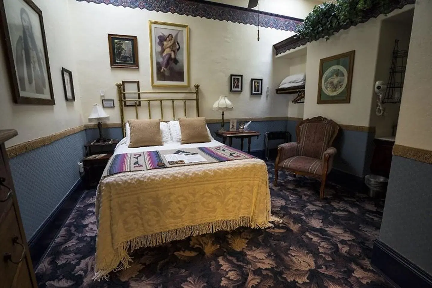 Red Garter B&B Inn ROOM_EXAMPLE