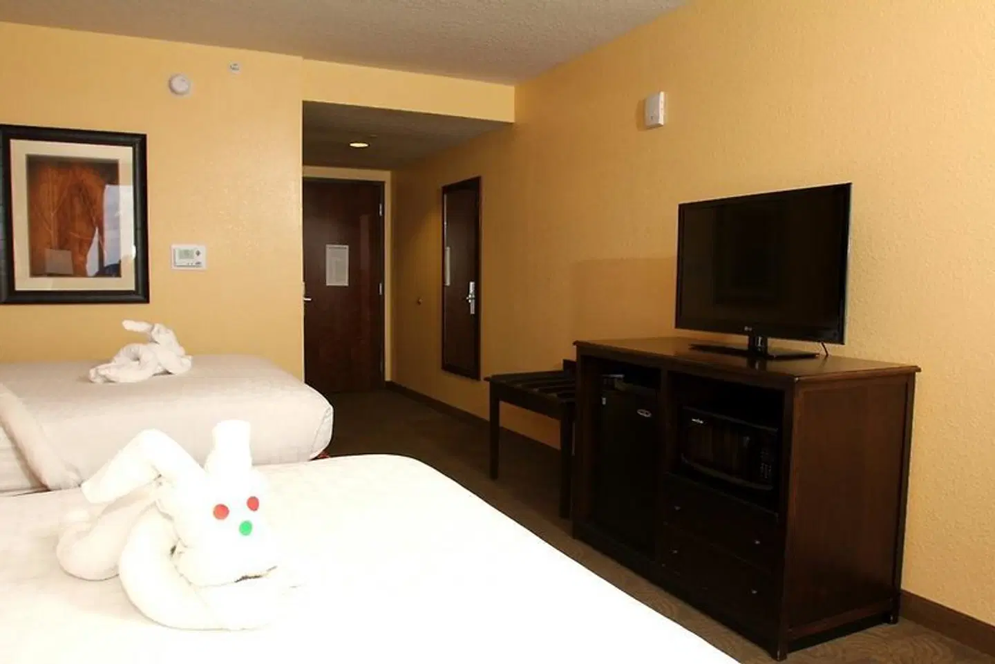Pier House 60 Marina Hotel ROOM_EXAMPLE