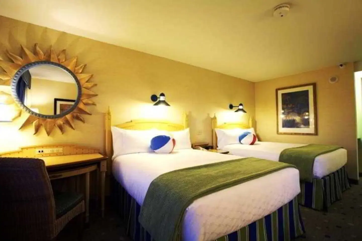 Disney's Paradise Pier Hotel ROOM_EXAMPLE