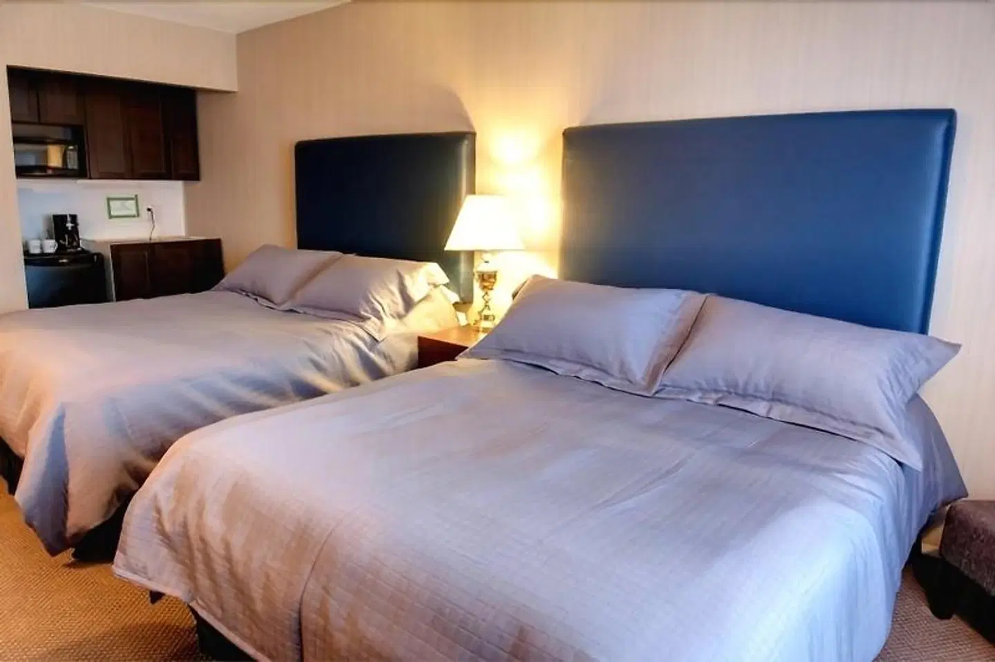 Sandman Inn Blue River ROOM_EXAMPLE