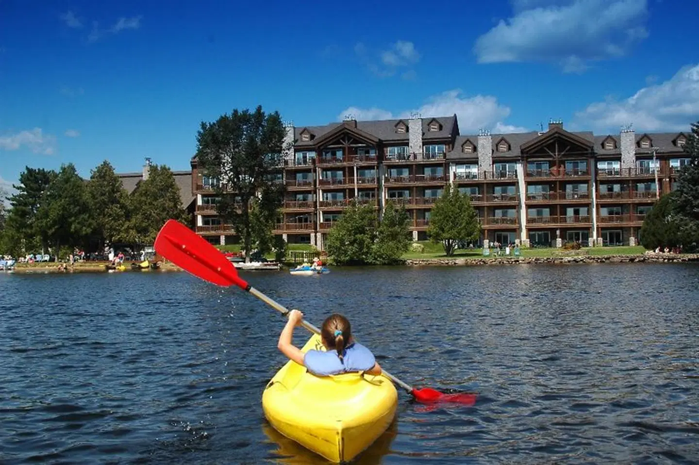 Le Grand Lodge Mont Tremblant LANDSCAPE
