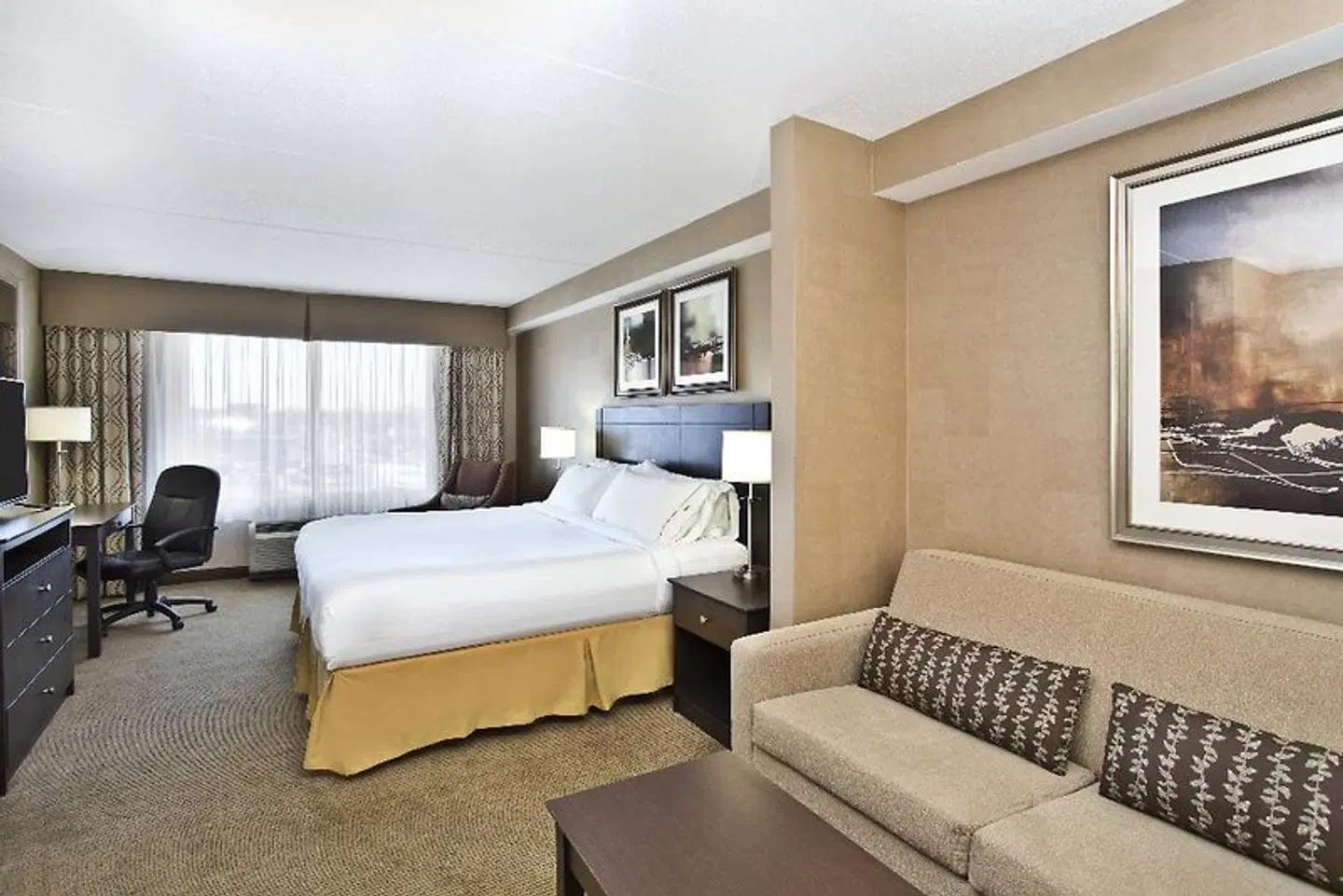 Holiday Inn Express & Suites Kingston ROOM_EXAMPLE