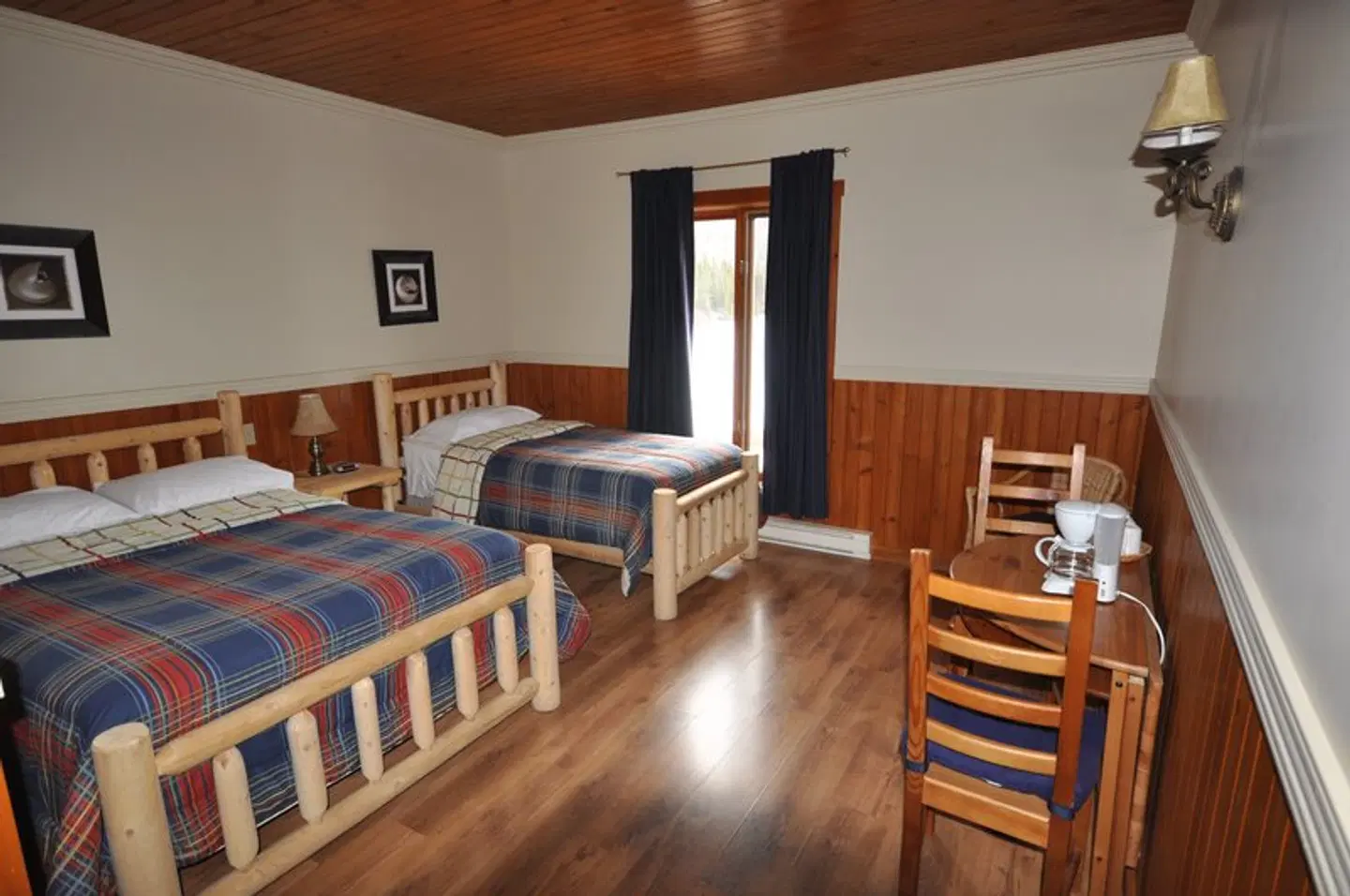 POURVOIRIE MEKOOS ROOM_EXAMPLE