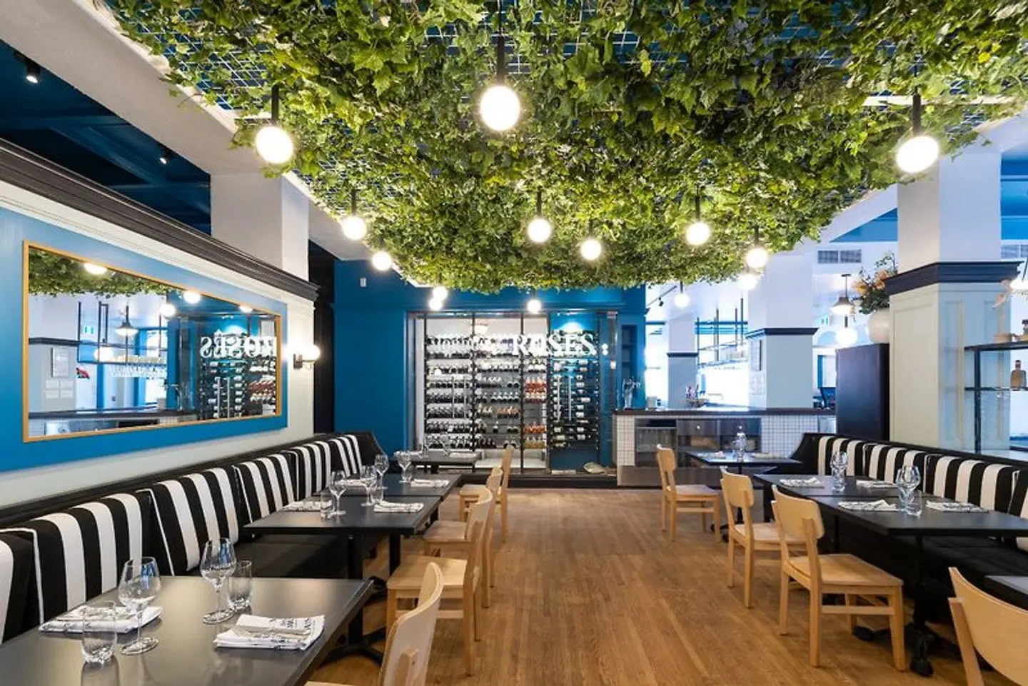 Clarendon Bar