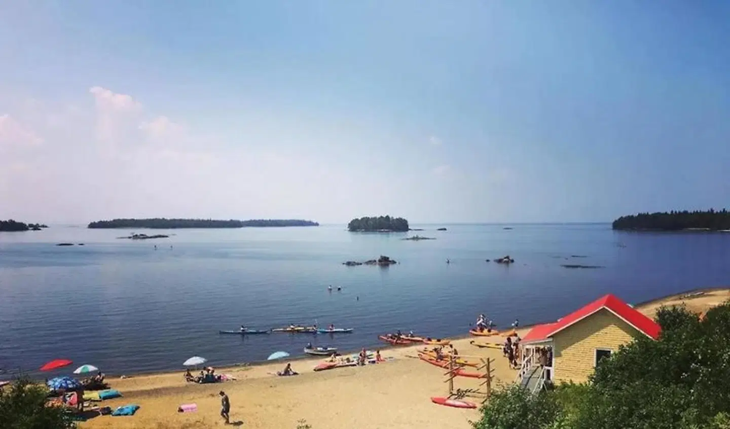 Auberge Des Îles Strand