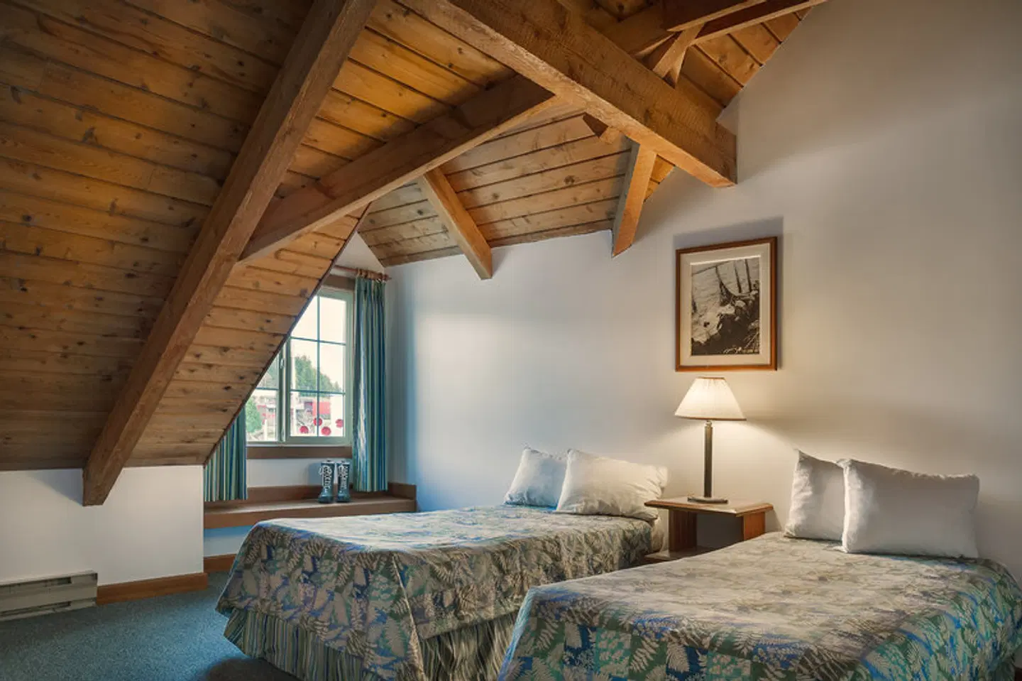 Canadian Princess Fishing Lodge & Marine Adventures ROOM_EXAMPLE