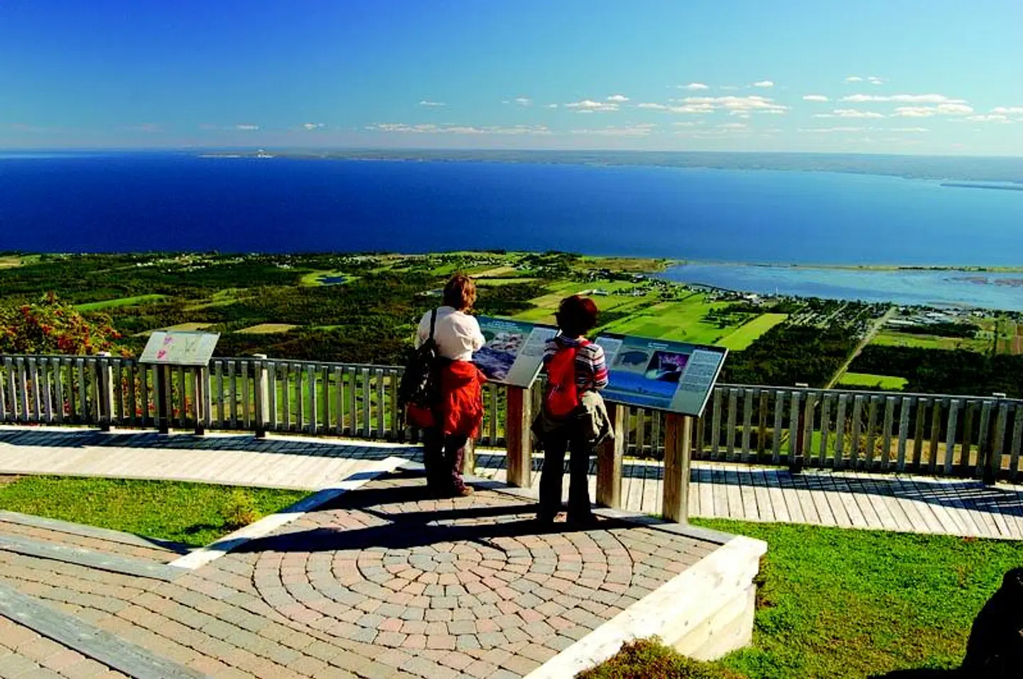 Riôtel Carleton-sur-Mer SPORTS_AND_LEISURE