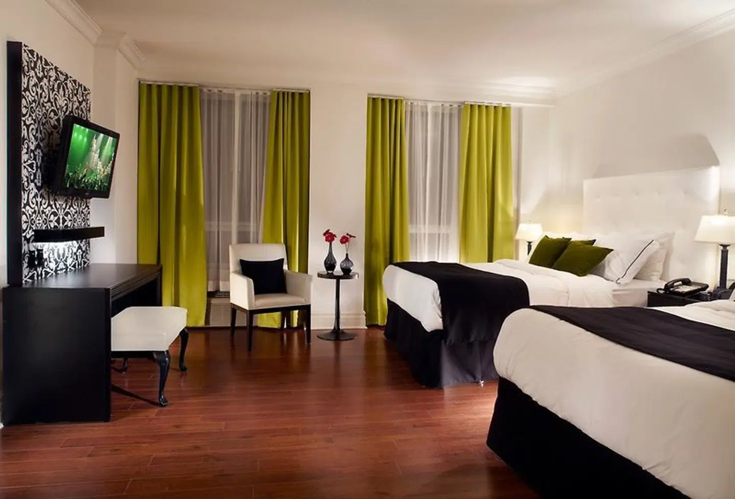 Victoria ROOM_EXAMPLE